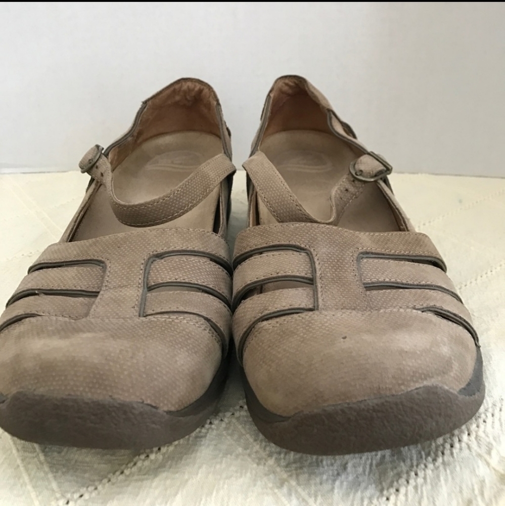 Dansko size 41